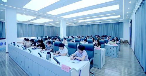 蘭州市城關(guān)區(qū)人社局 以專業(yè)培訓(xùn)助力國(guó)有企業(yè)退休人員社會(huì)化管理提質(zhì)增效